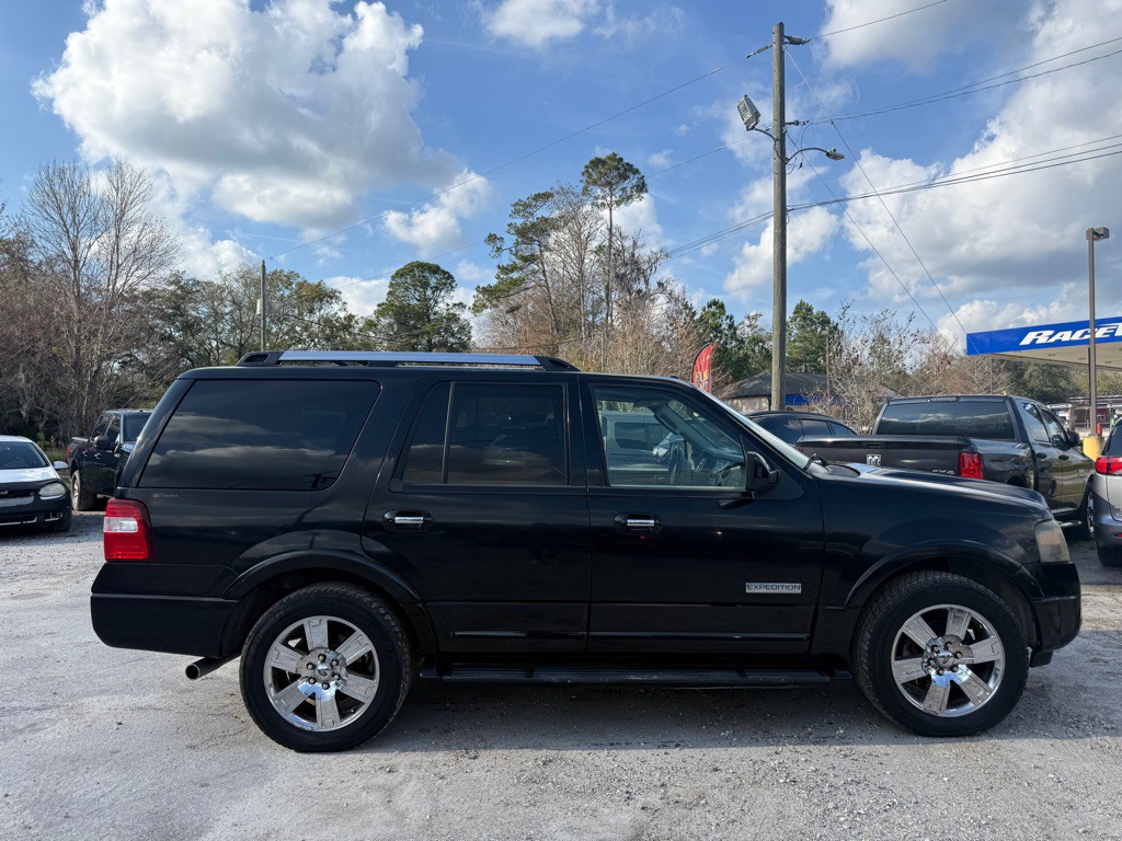 2008 Ford Expedition Image 4