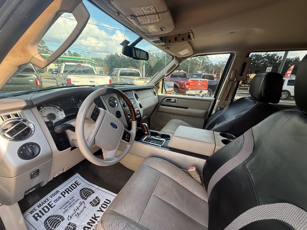 2008 Ford Expedition Image 9
