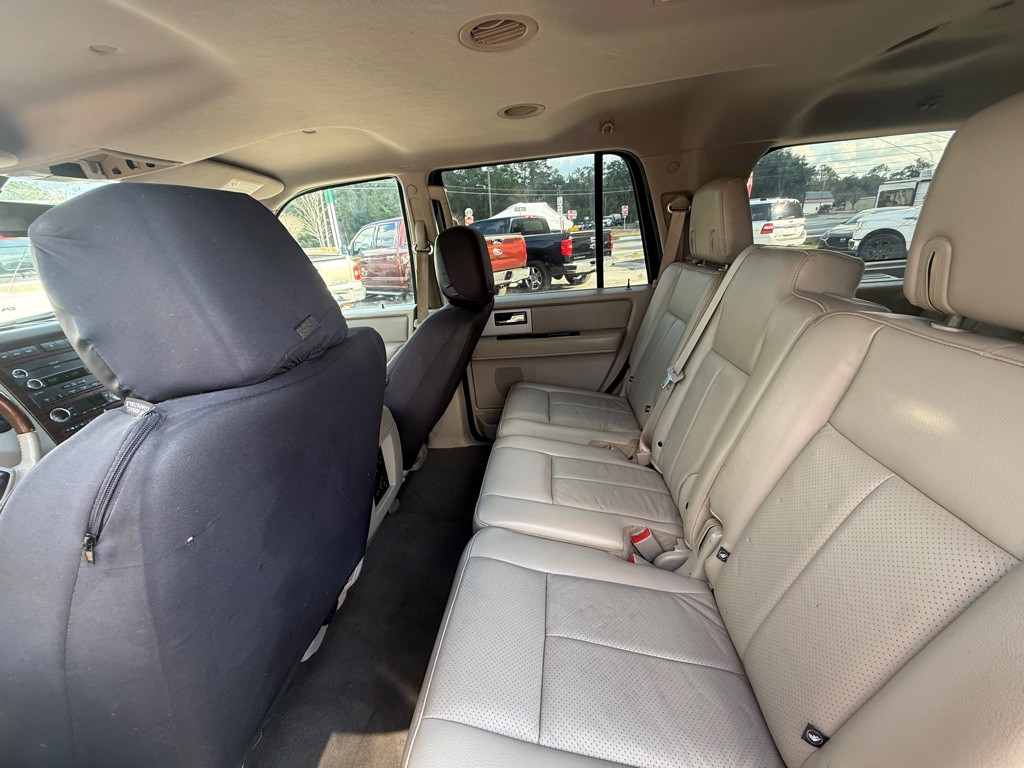 2008 Ford Expedition Image 11