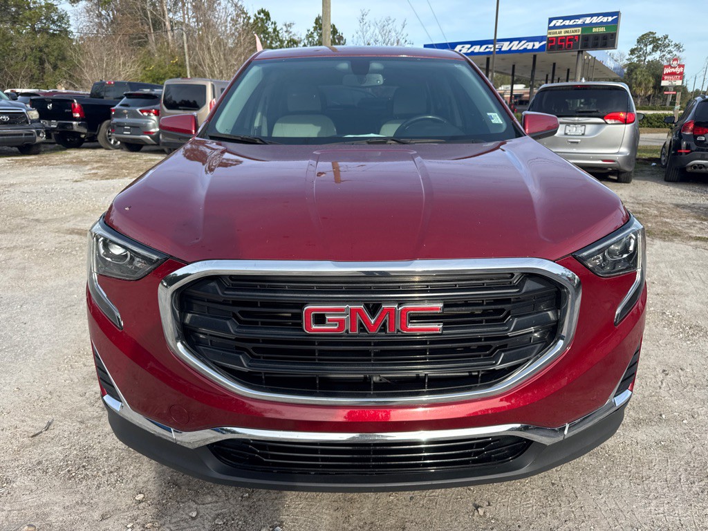 2018 GMC Terrain Image 2