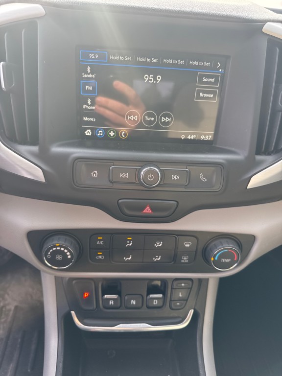 2018 GMC Terrain Image 11