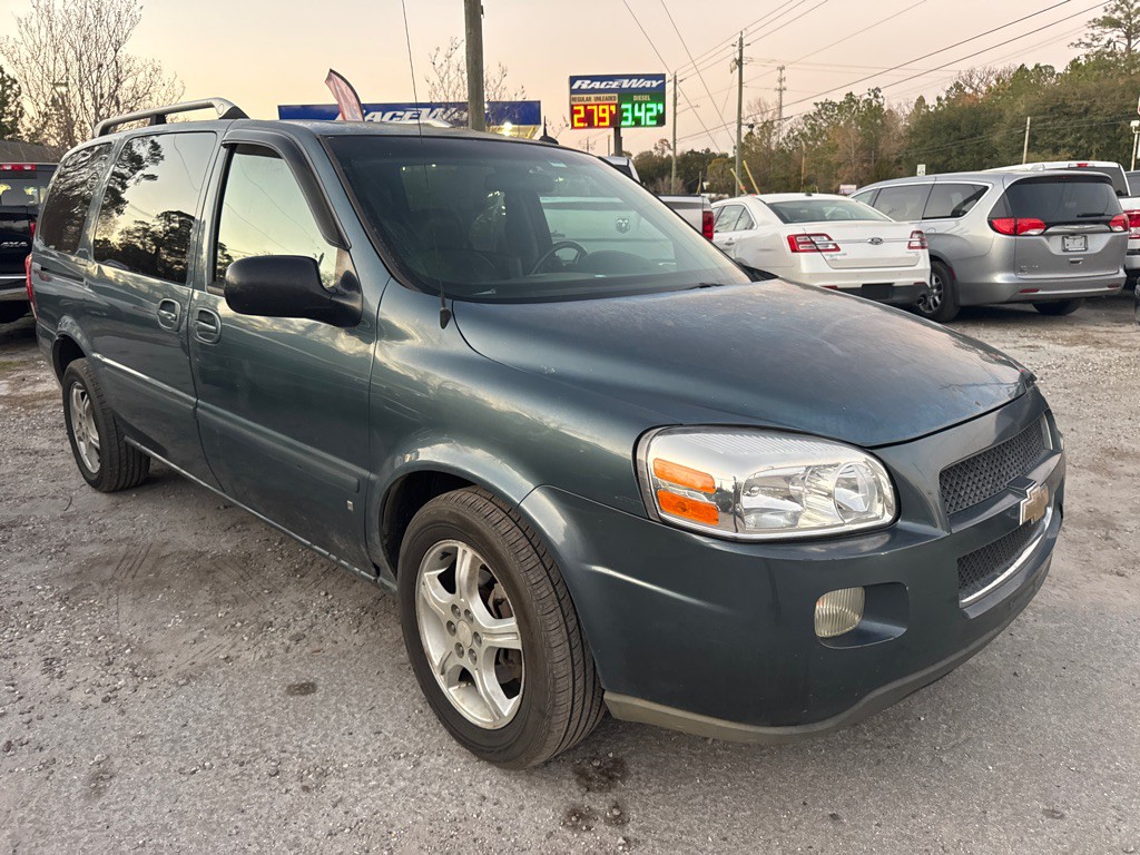 2006 Chevrolet Uplander Image 3