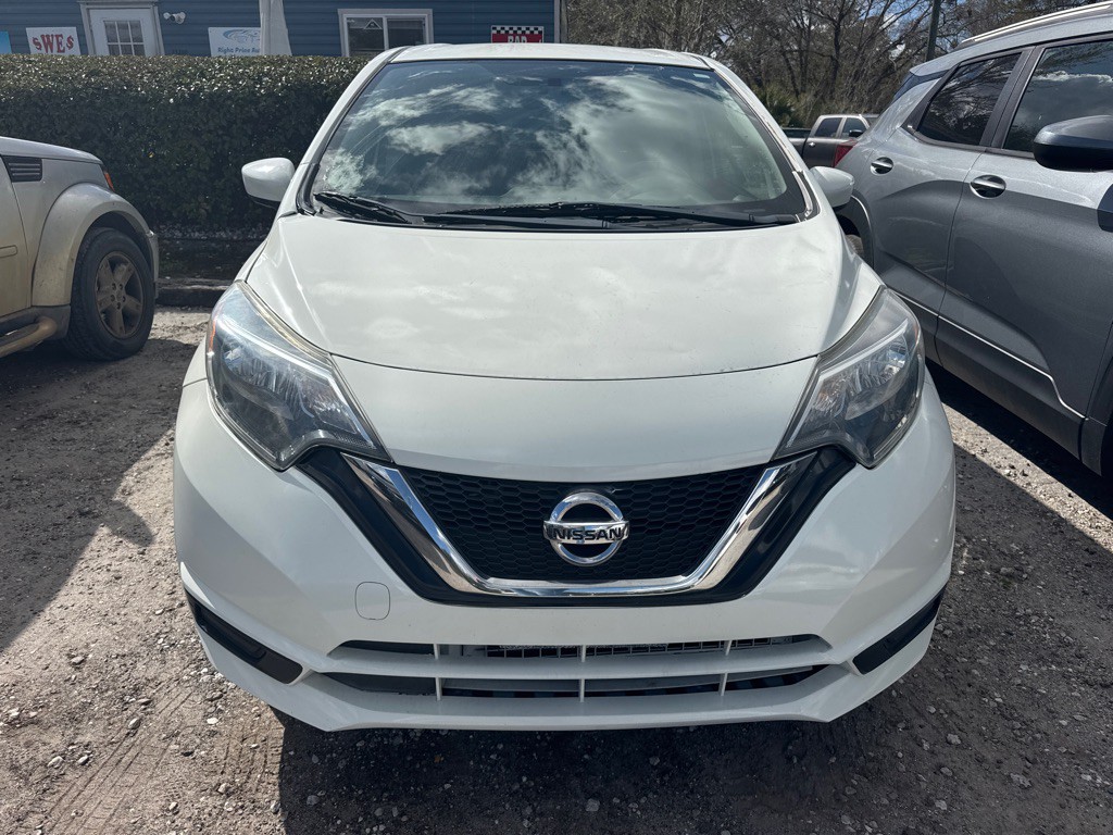2018 Nissan Versa Image 2