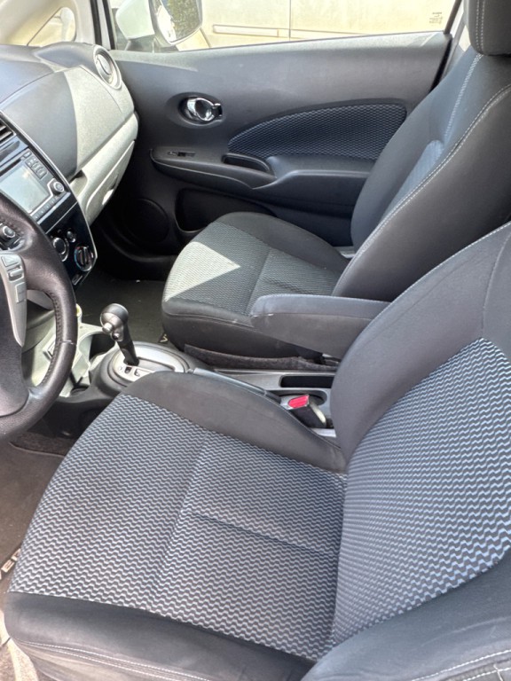2018 Nissan Versa Image 7