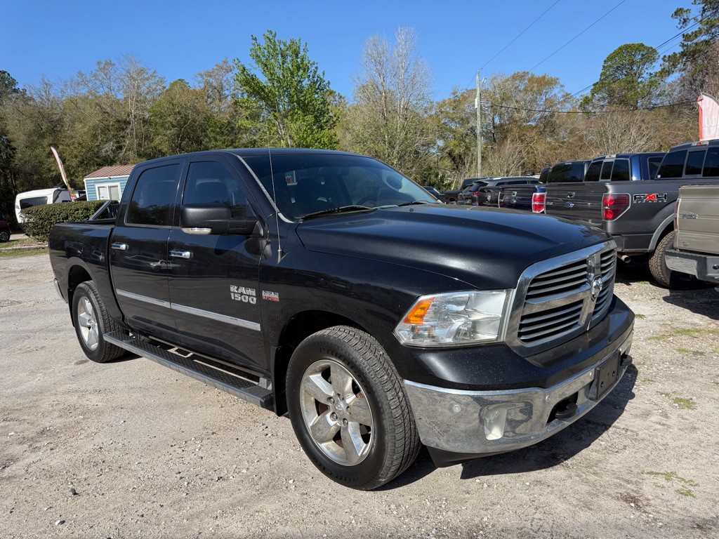 2015 RAM 1500 Image 3