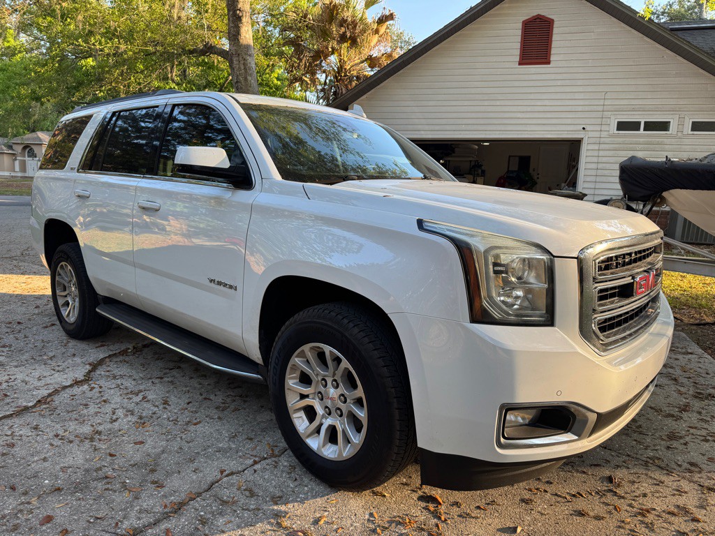 2017 GMC Yukon Image 3