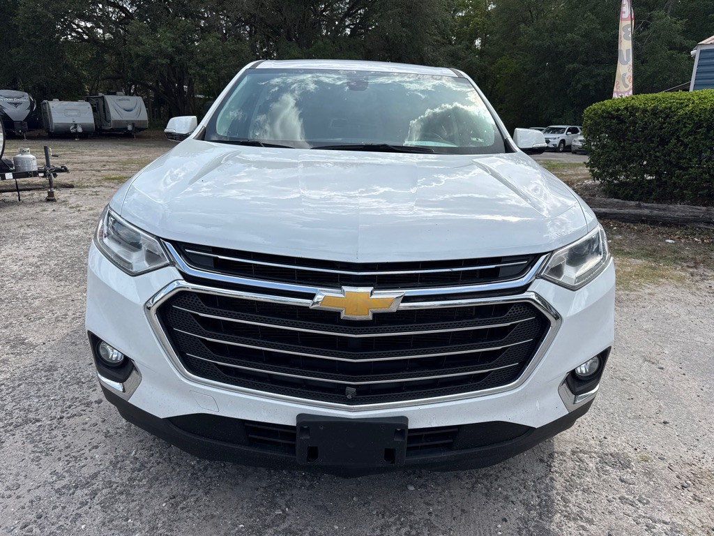 2020 Chevrolet Traverse Image 2