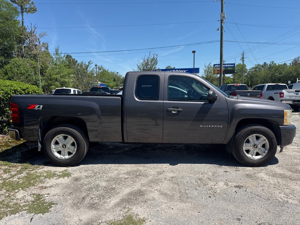 2011 Chevrolet Silverado 1500 Image 4