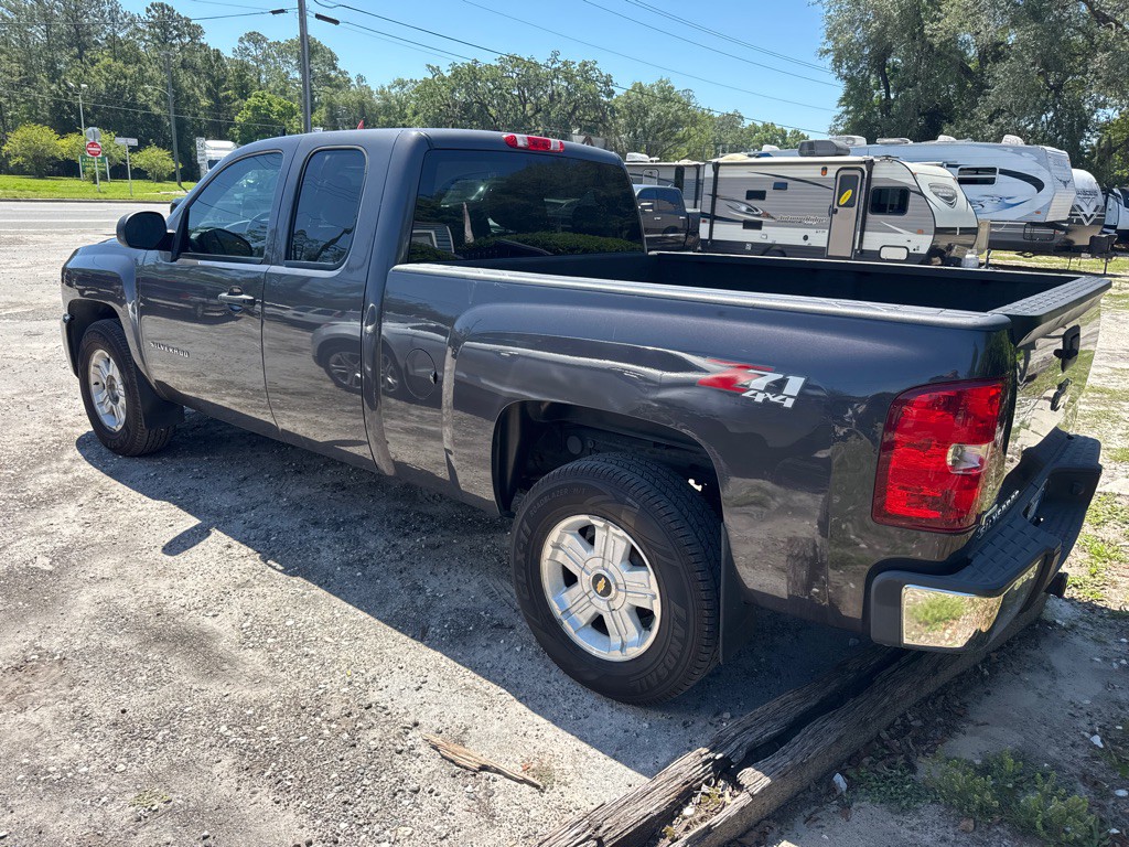 2011 Chevrolet Silverado 1500 Image 6