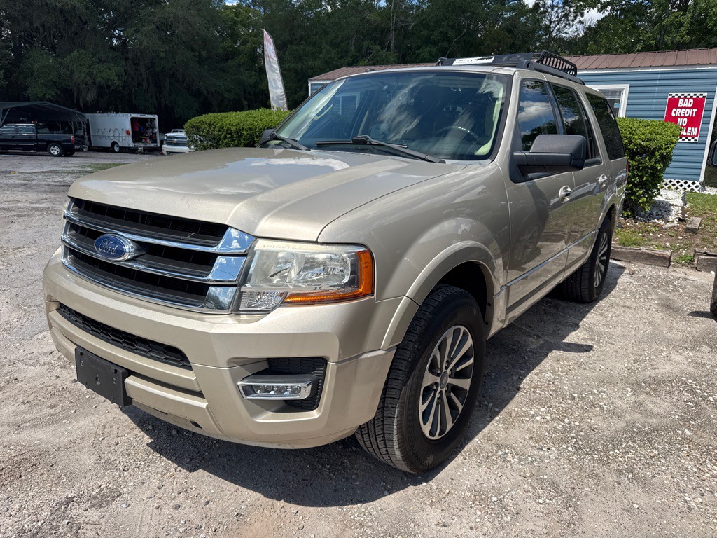 2017 Ford Expedition Image 1