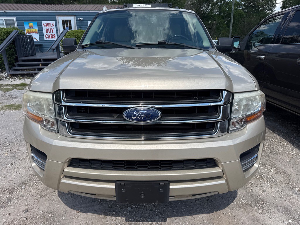 2017 Ford Expedition Image 2