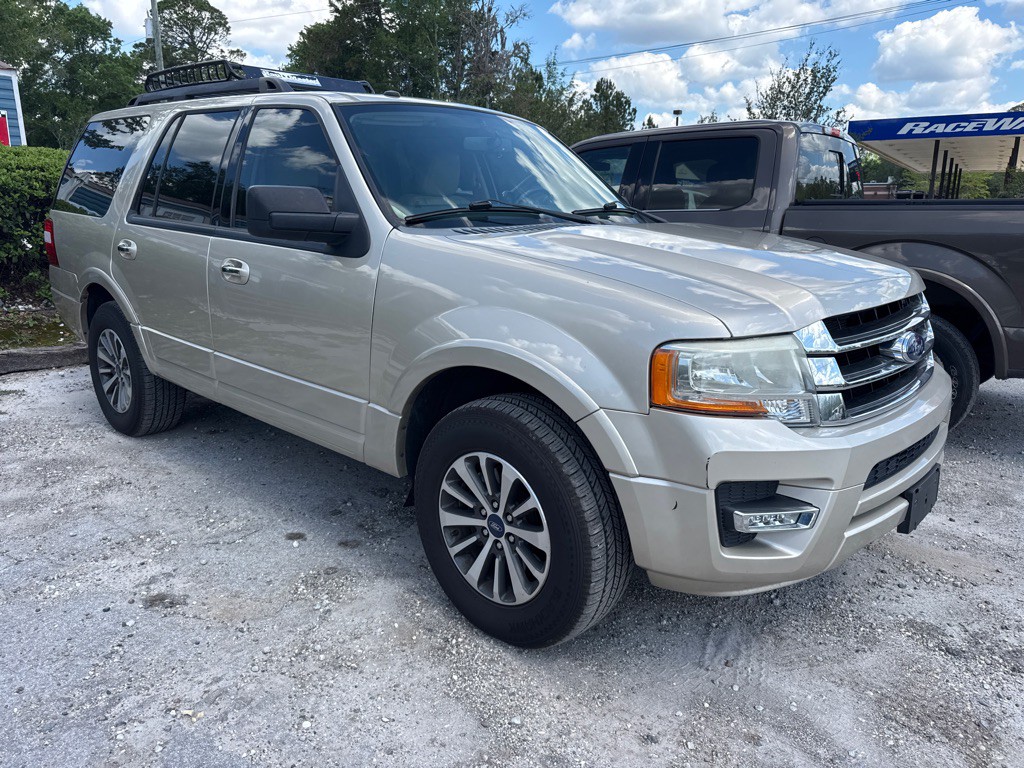 2017 Ford Expedition Image 3