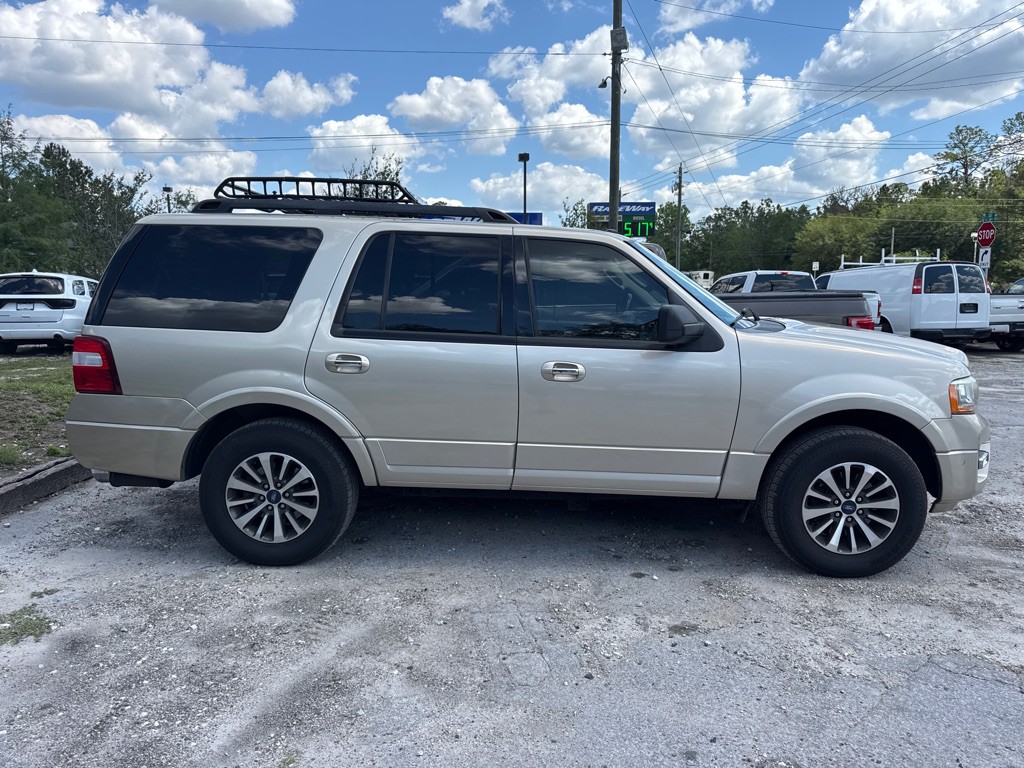 2017 Ford Expedition Image 4