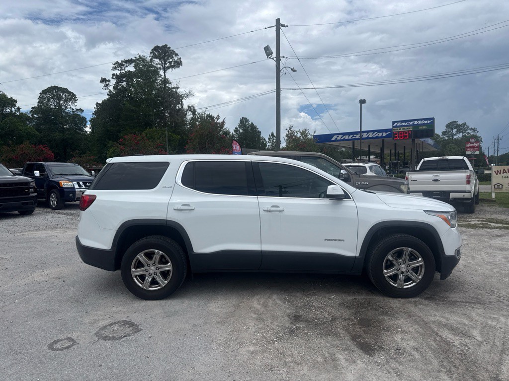 2018 GMC Acadia Image 4