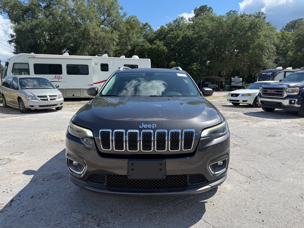 2019 Jeep Cherokee Image 2