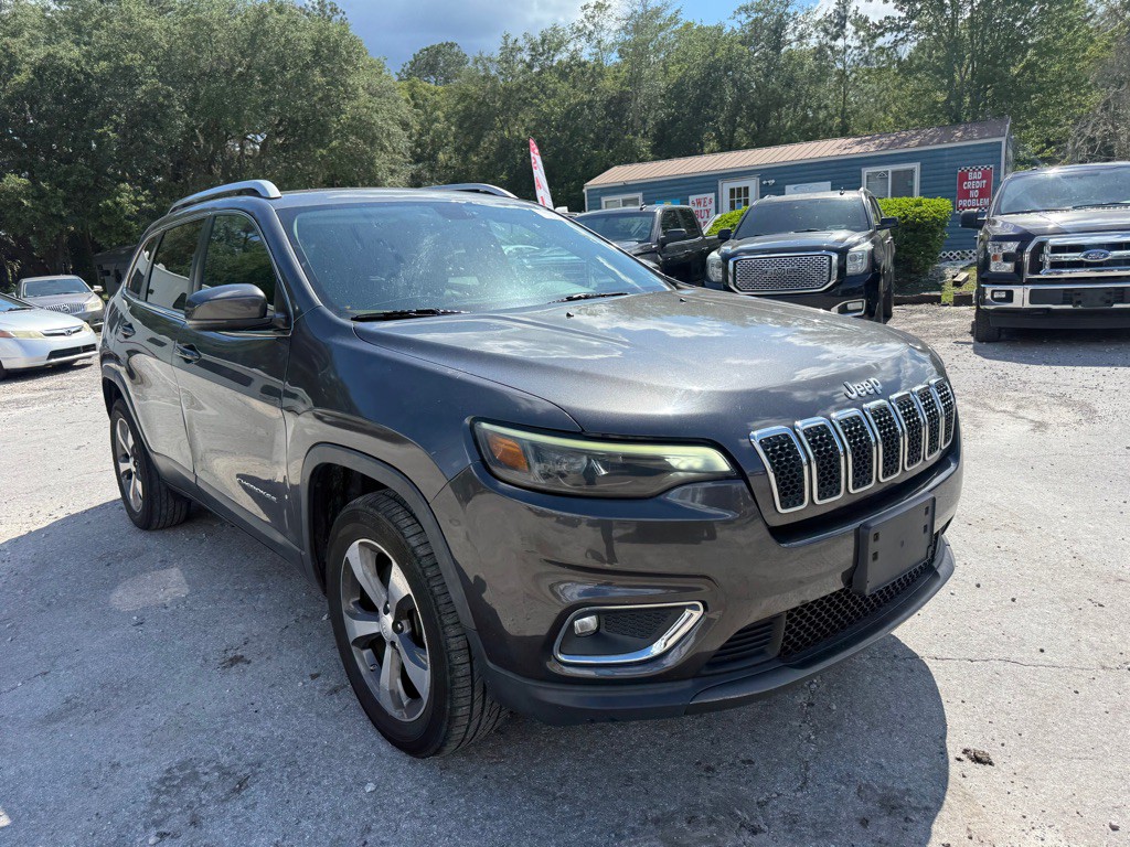 2019 Jeep Cherokee Image 3