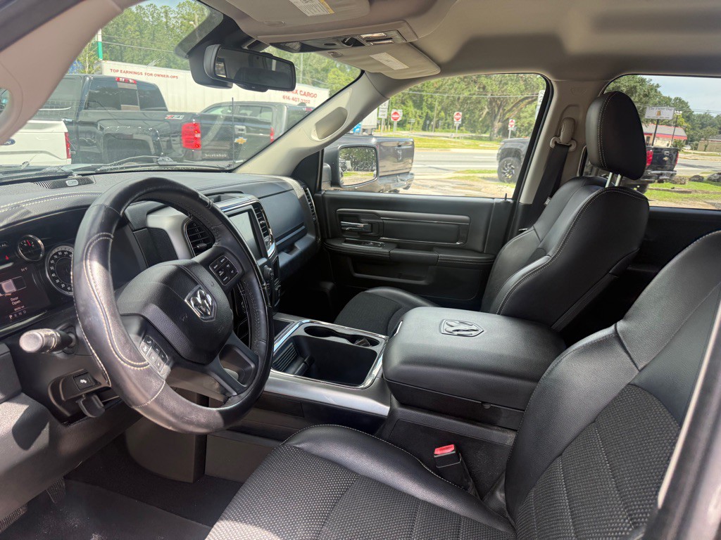 2016 RAM 1500 Image 9