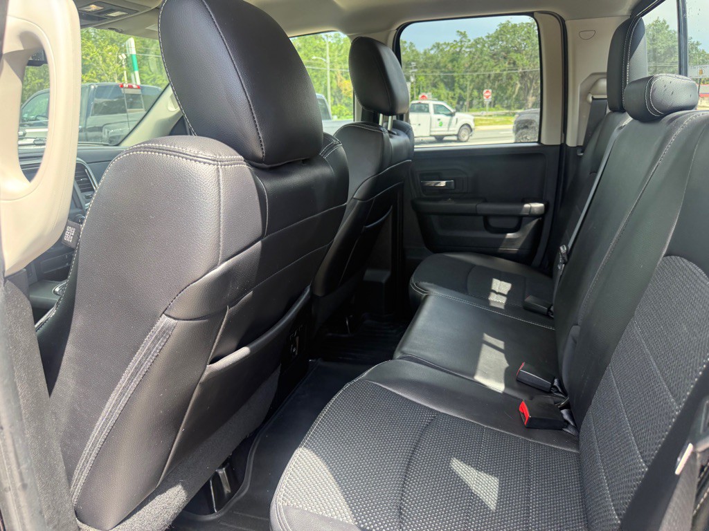 2016 RAM 1500 Image 10