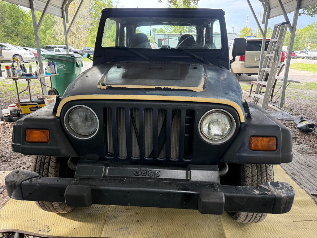 1999 Jeep Wrangler Image 3