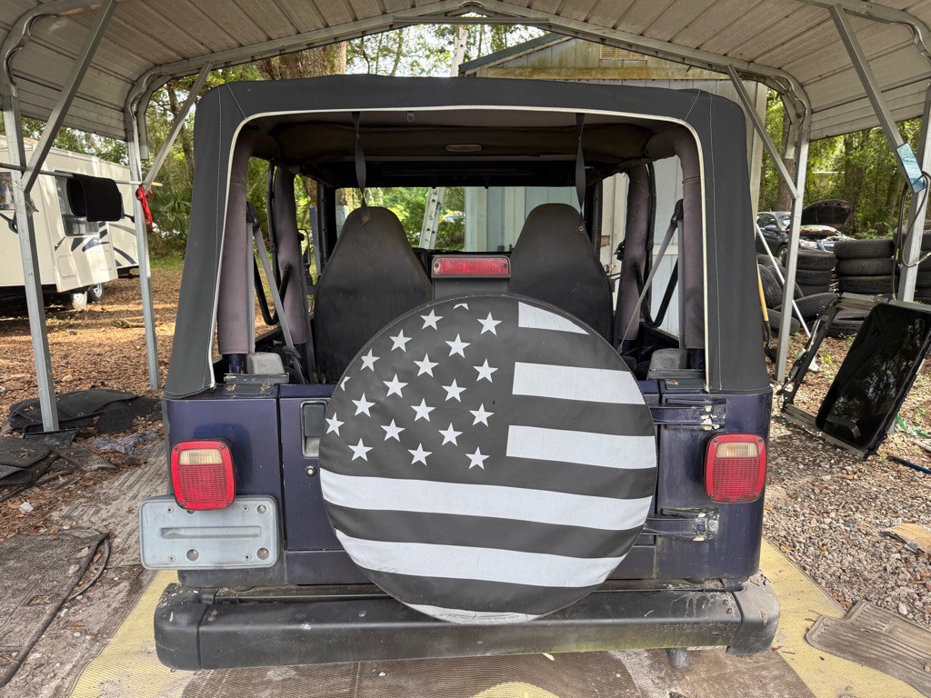 1999 Jeep Wrangler Image 5