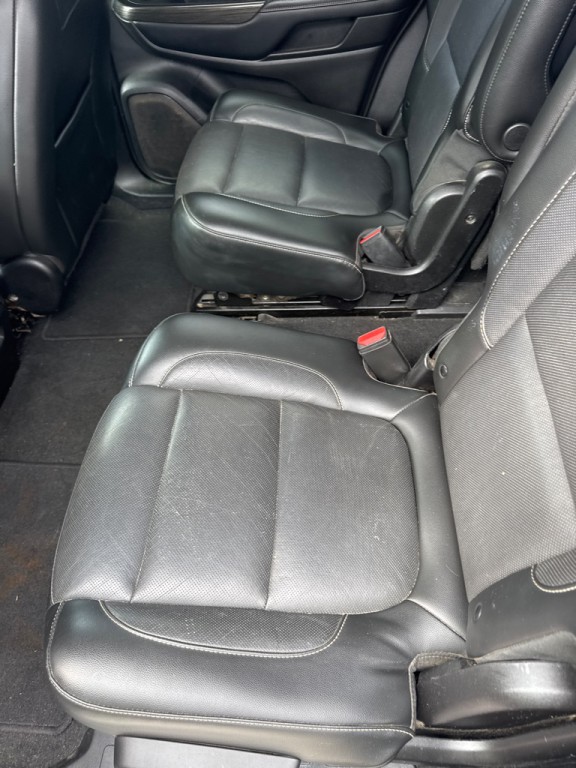 2019 GMC Acadia Image 3