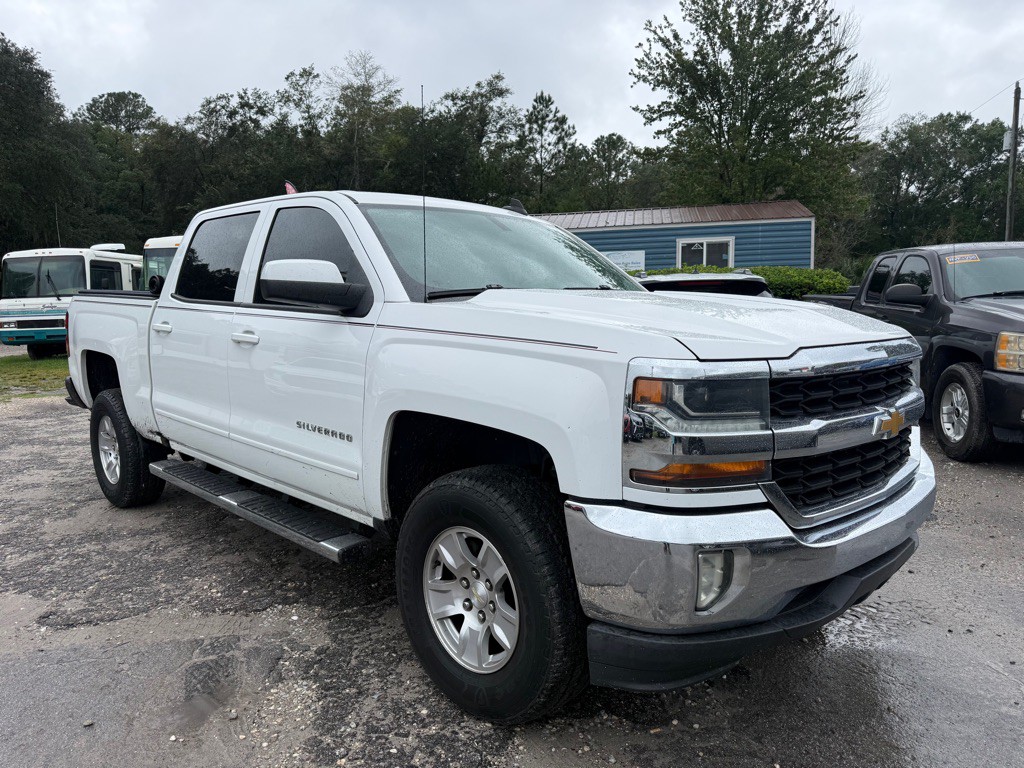 2017 Chevrolet Silverado 1500 Image 3