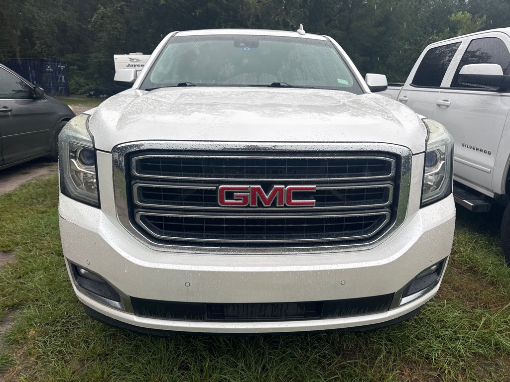 2016 GMC Yukon Image 2