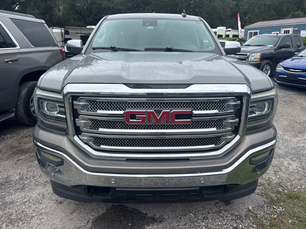 2017 GMC Sierra Image 2