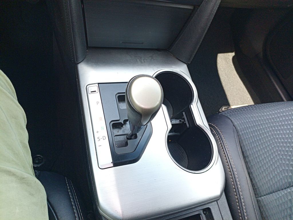 2013 Toyota Camry Image 15