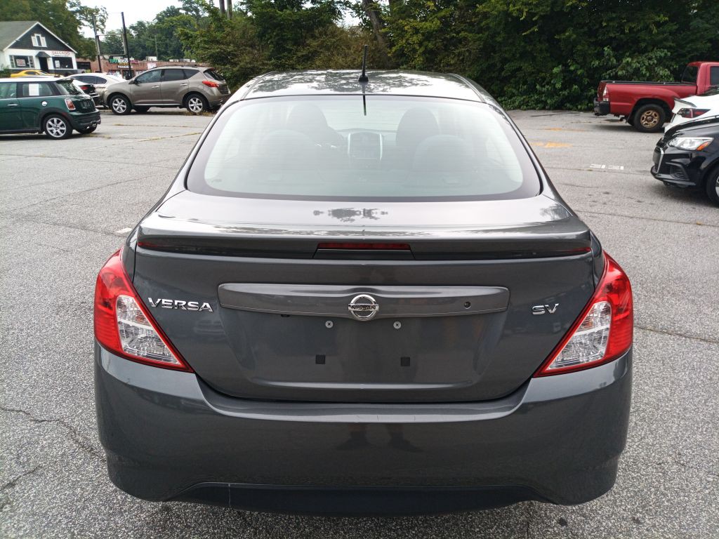 2019 Nissan Versa Image 6
