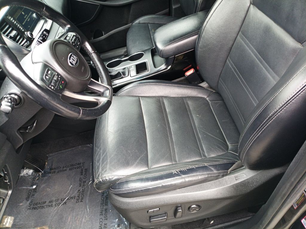 2016 Kia Sorento Image 10