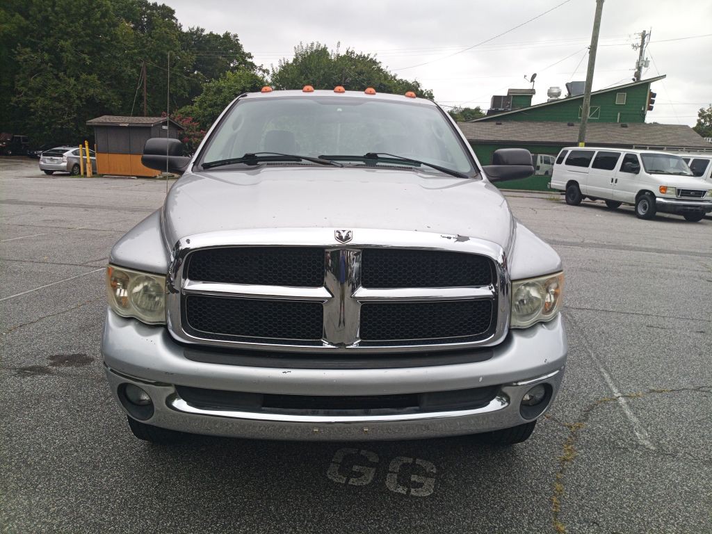 2005 Dodge Ram 3500 Image 2