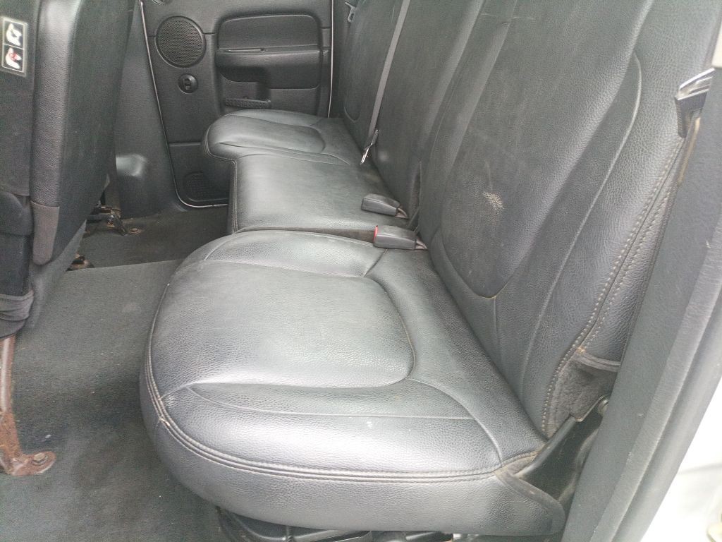 2005 Dodge Ram 3500 Image 10