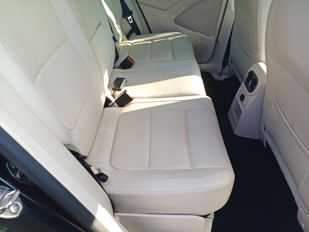 2016 Volkswagen Tiguan Image 11