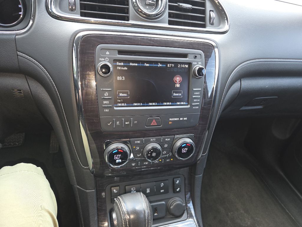 2015 Buick Enclave Image 17