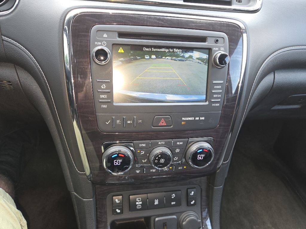 2015 Buick Enclave Image 18