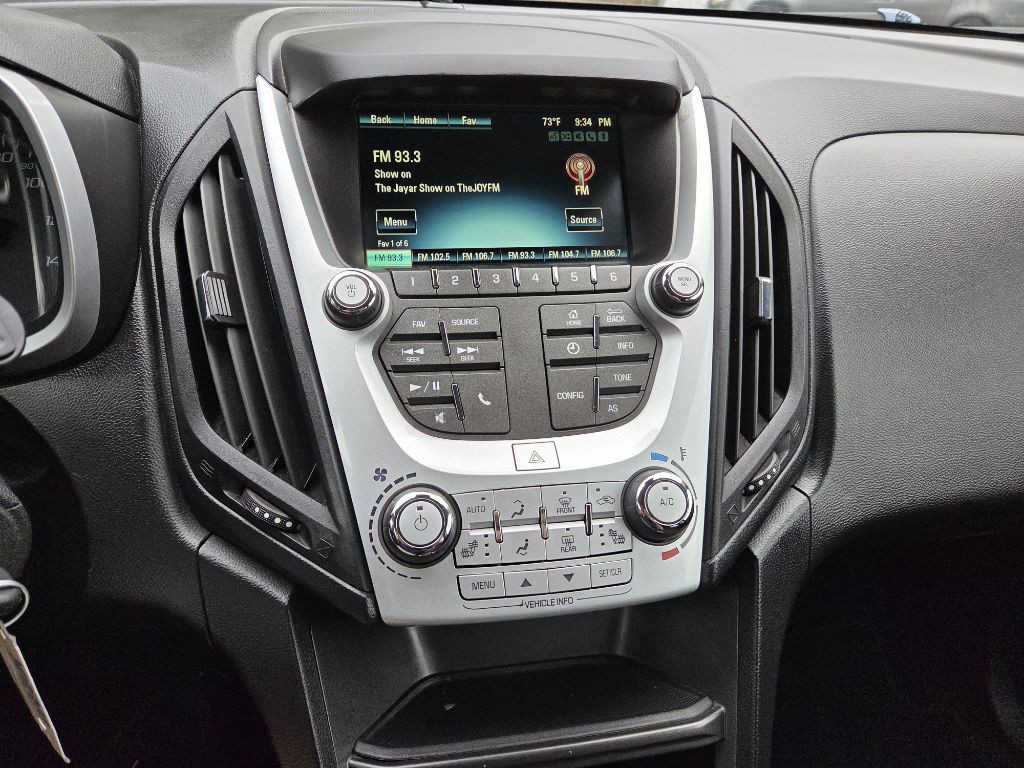 2016 Chevrolet Equinox Image 16