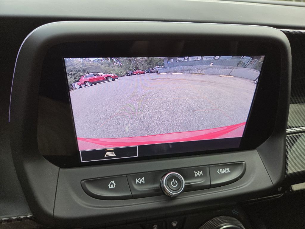 2021 Chevrolet Camaro Image 18