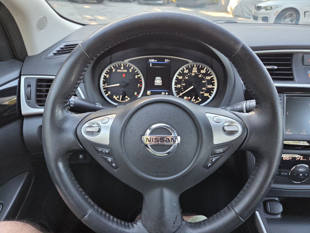 2019 Nissan Sentra Image 12