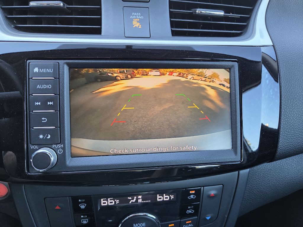 2019 Nissan Sentra Image 14