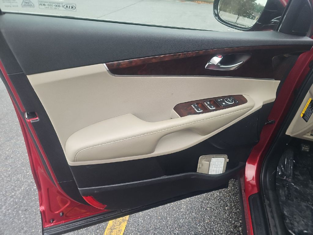 2016 Kia Sorento Image 9