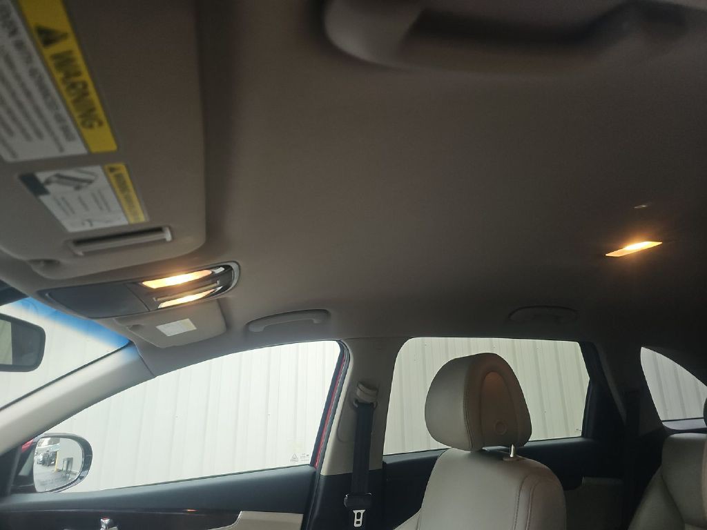 2016 Kia Sorento Image 16