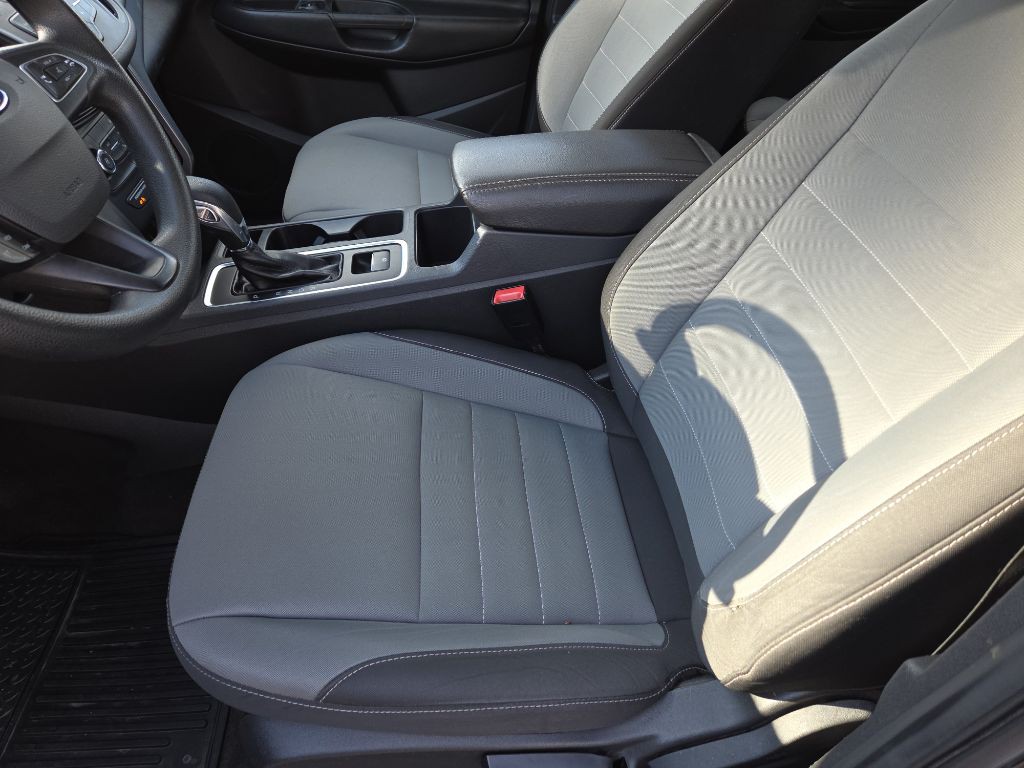 2018 Ford Escape Image 9