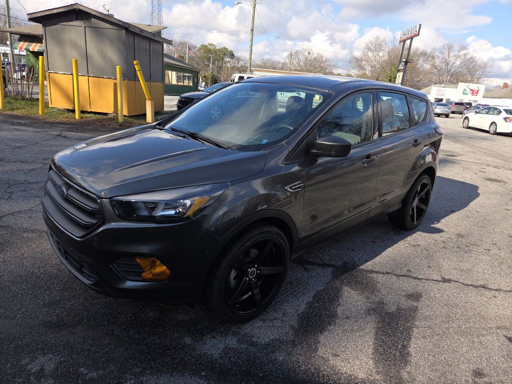 2018 Ford Escape Image 2