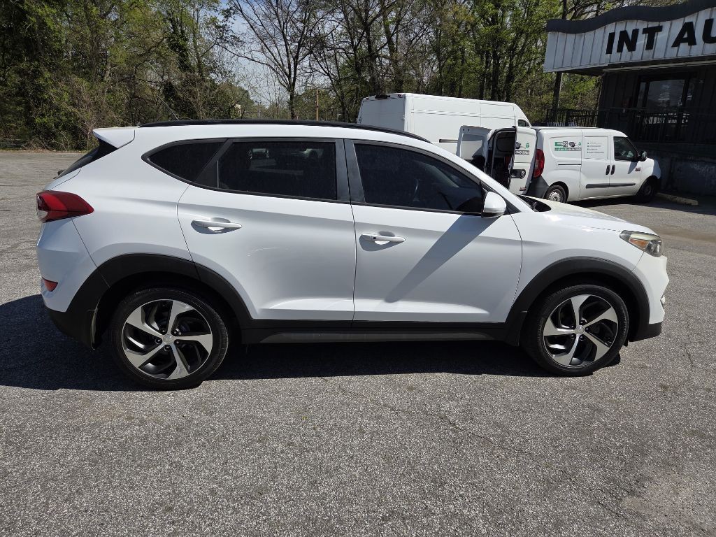 2016 Hyundai Tucson Image 6