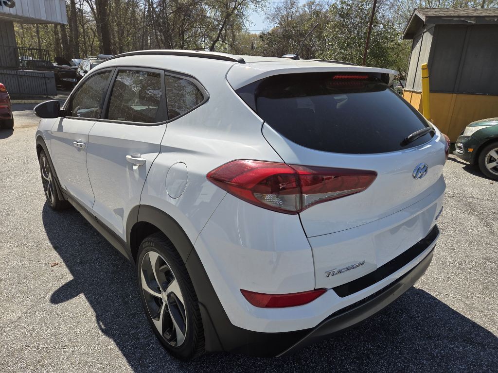 2016 Hyundai Tucson Image 8
