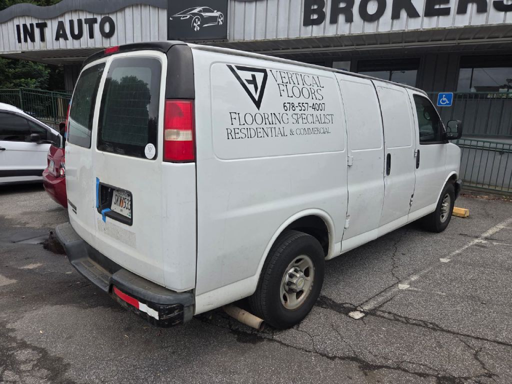 2013 Chevrolet Express Image 6
