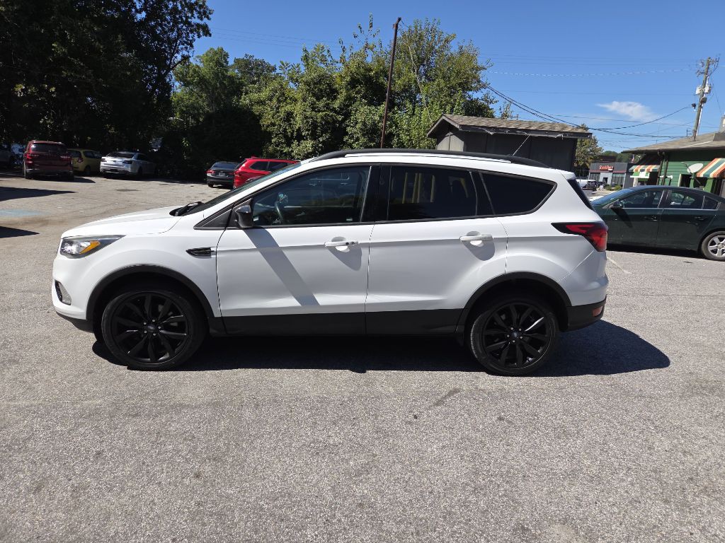2019 Ford Escape Image 8