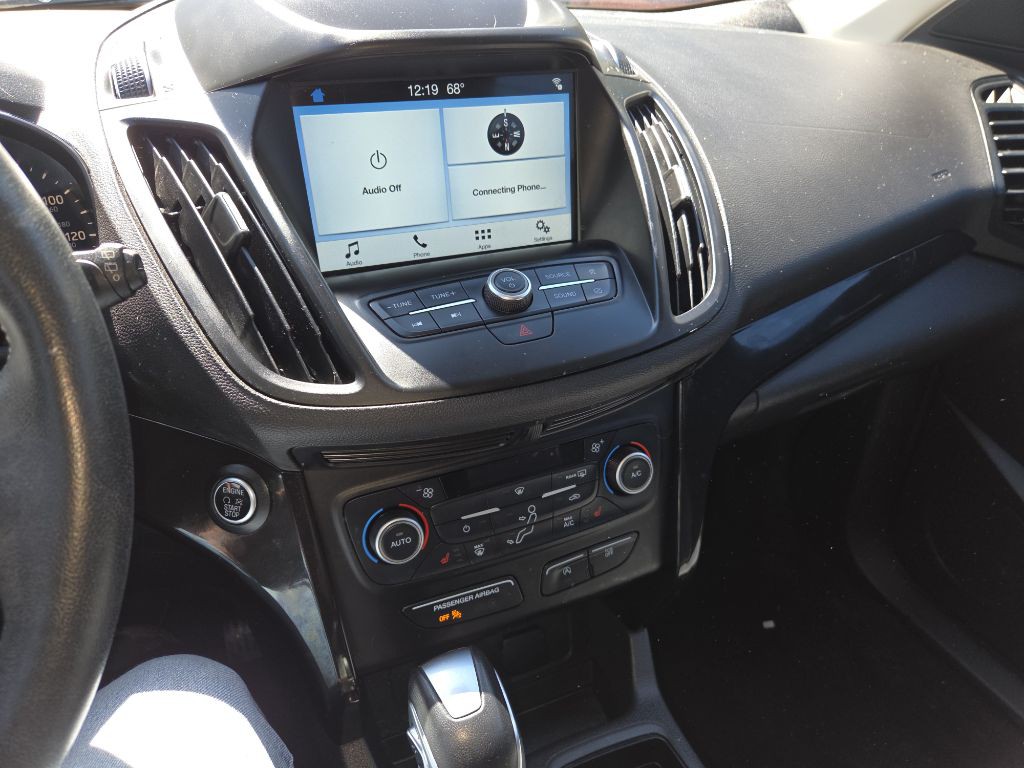 2019 Ford Escape Image 9