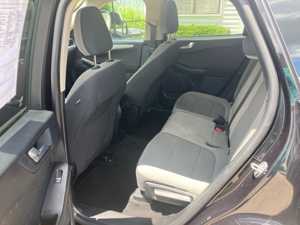 2020 Ford Escape Image 8